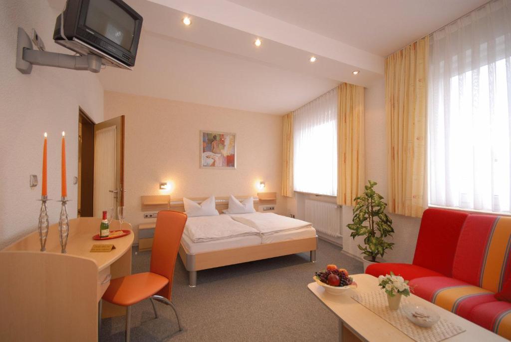 Gasthof zur Post Vohenstrauss Zimmer foto
